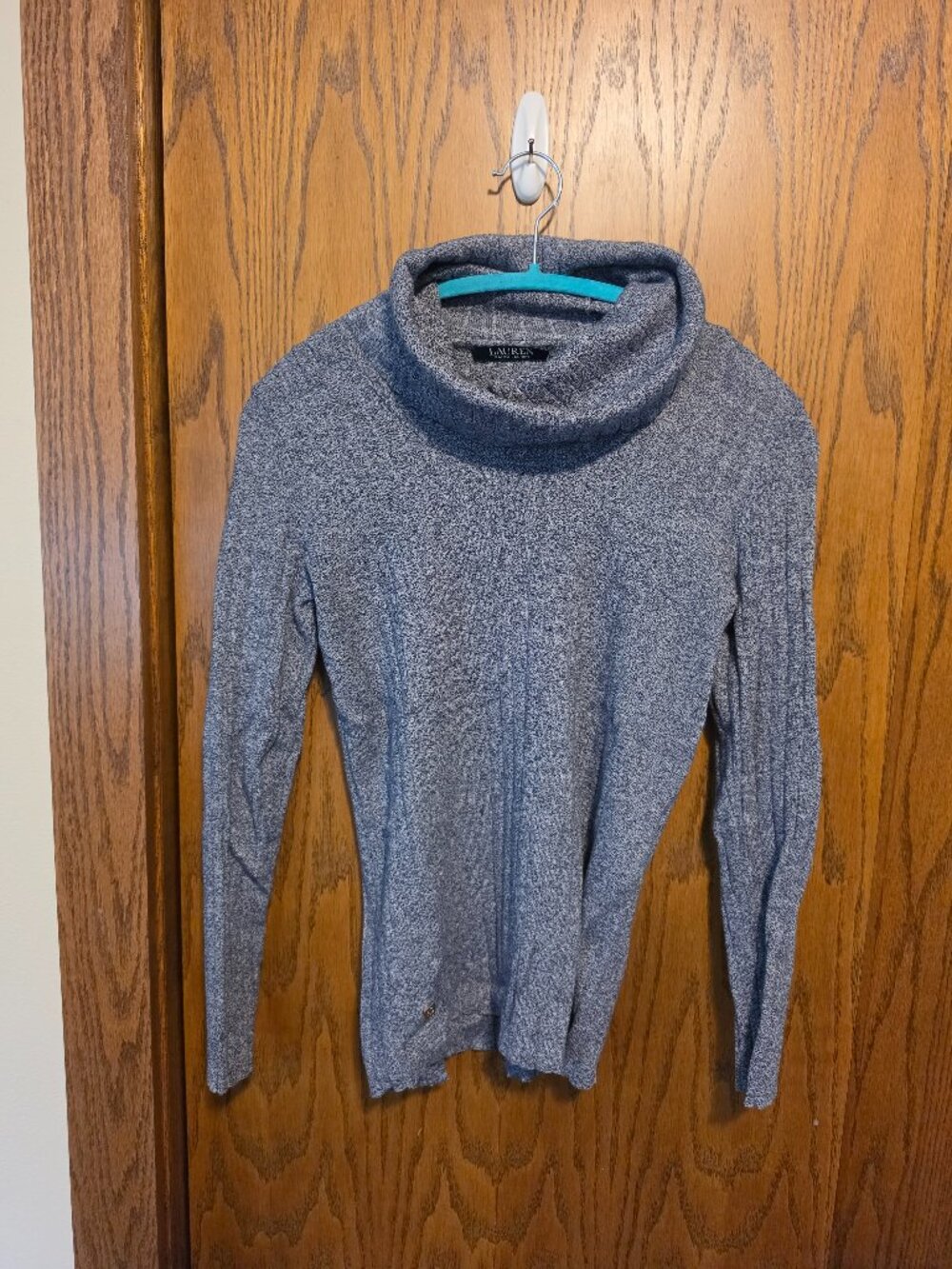 Lauren Ralph Lauren Cowl Neck Sweater Medium Grey Heathered Ribbed Gold Plaque